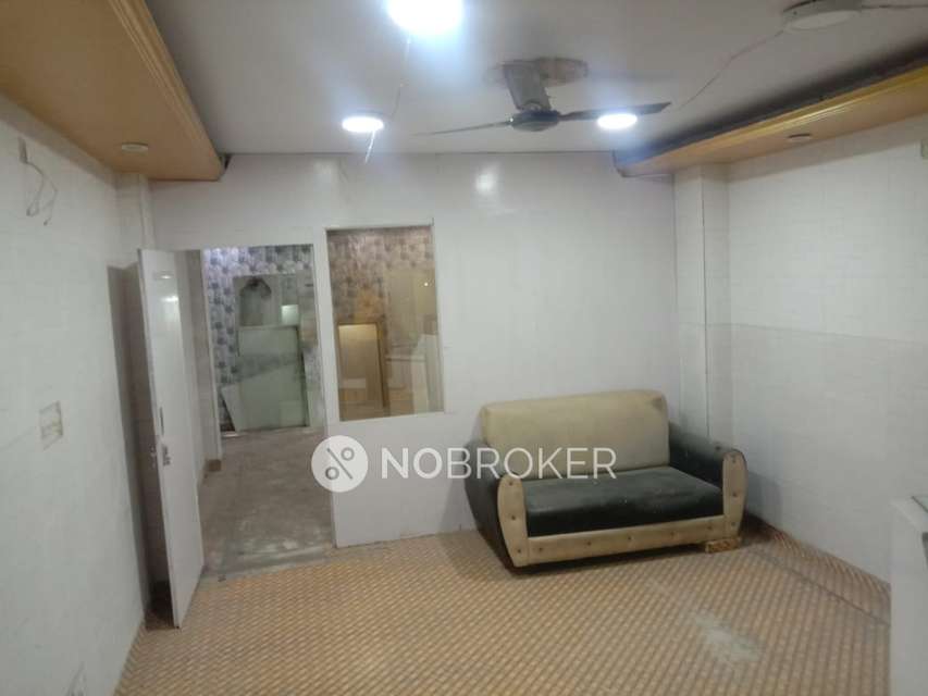 3 BHK Flat In Builder Floor  For Sale  In Jeewan Nagar