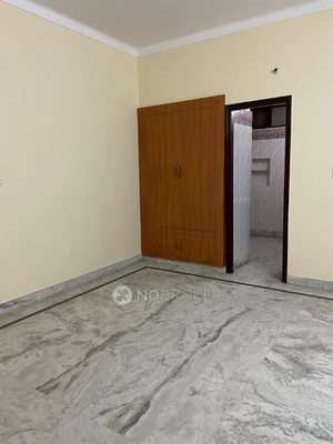 2 BHK House for Rent  In Sector 4