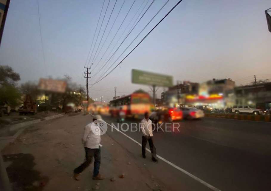 Godown/Warehouse in Patel Nagar 2nd, Ghaziabad for sale 