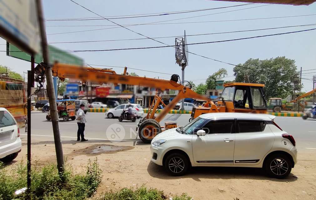 Godown/Warehouse in Patel Nagar 2nd, Ghaziabad for sale 