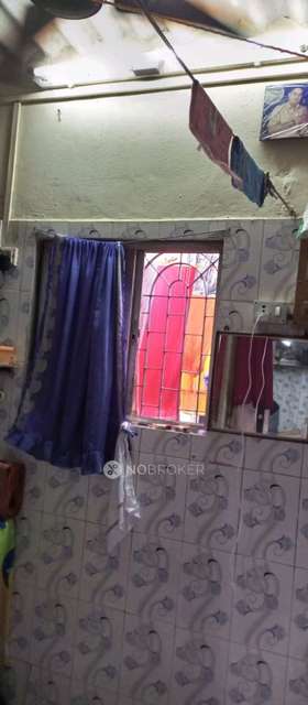 1 RK House For Sale  In Dahisar East