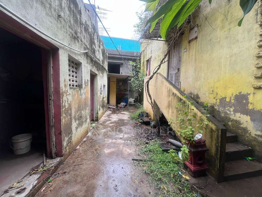 1 RK House For Sale  In Puzhal