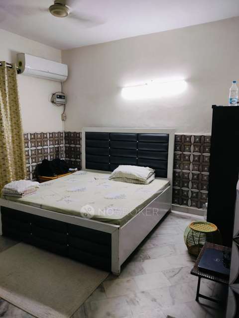 3 BHK Flat For Sale  In Neb Sarai,