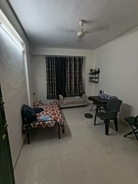 1 BHK Flat In Standalone Building   for Rent  In Dhanori