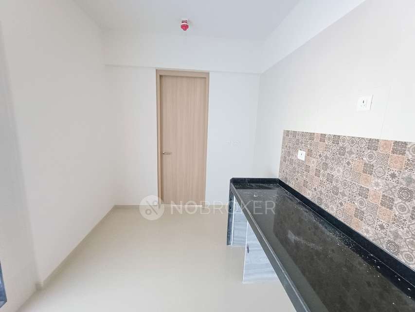 4 BHK Flat In Rajesh Raj Infinia For Sale  In Malad West