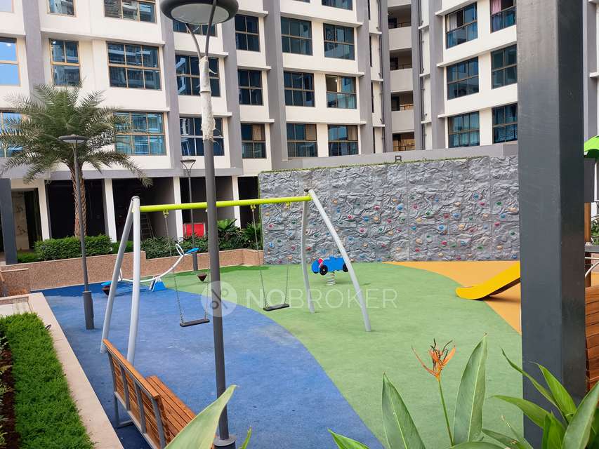 4 BHK Flat In Rajesh Raj Infinia For Sale  In Malad West