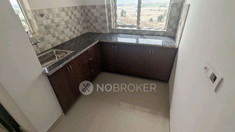 2 BHK Flat In Oasis Grandstand for Rent  In Oasis Grandstand Phase 2