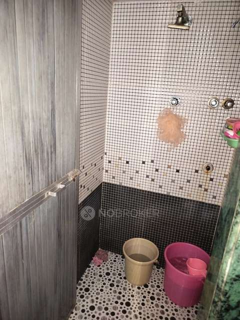 1 RK Flat In Narmada Anant For Sale  In Kalwa