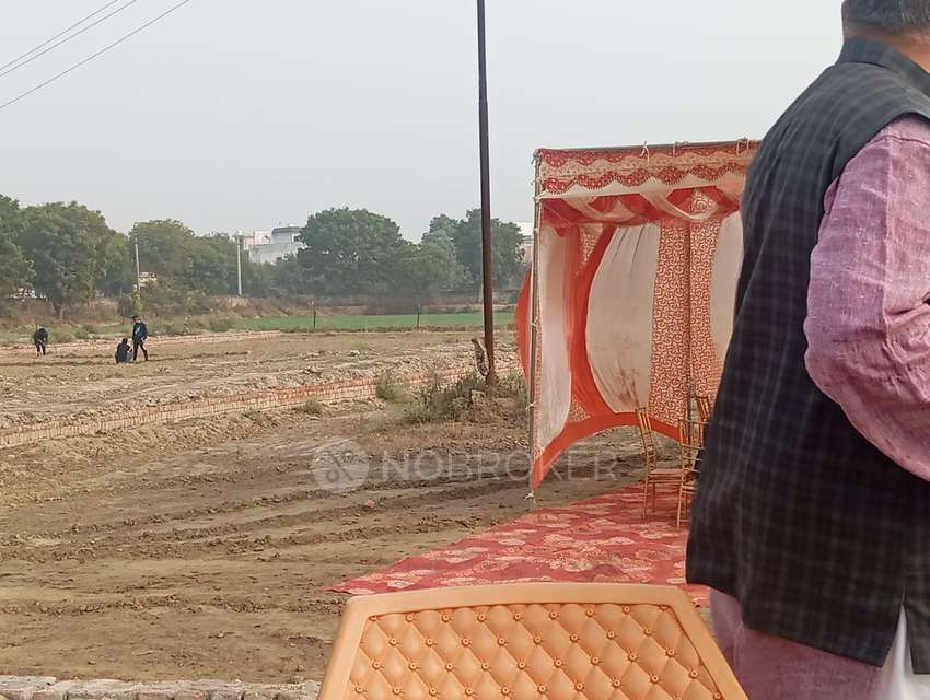 Plot For Sale  In Saikunj In Galgotias University