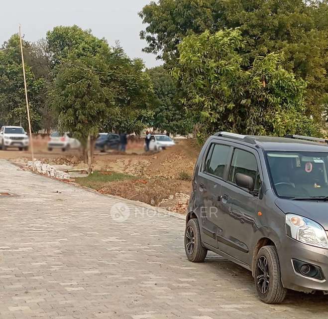 Plot For Sale  In Saikunj In Galgotias University