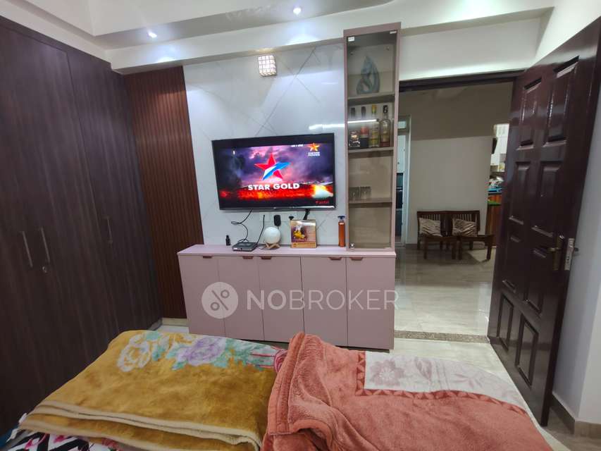 2 BHK Flat In Nandini Metro Suites, Vaishali For Sale  In Vaishali