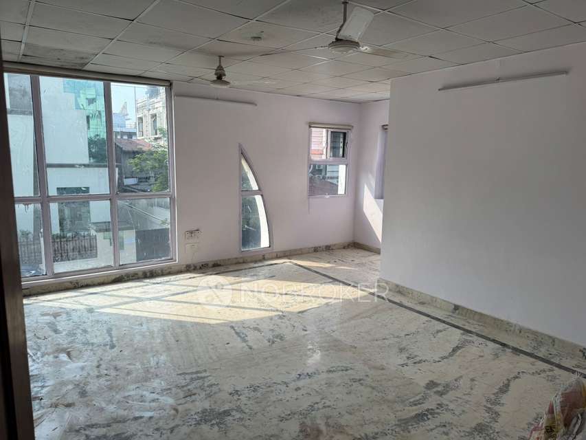 Industrial Building in Sector 8a, Rohini, Delhi for Rent 