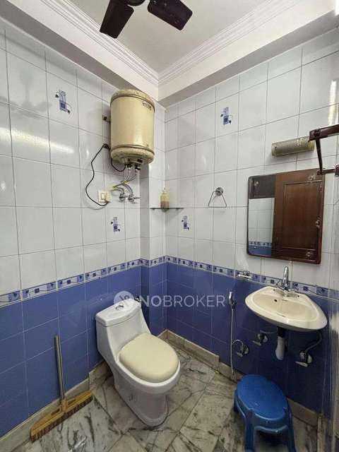 2 BHK Flat For Sale  In Panchsheel Vihar 