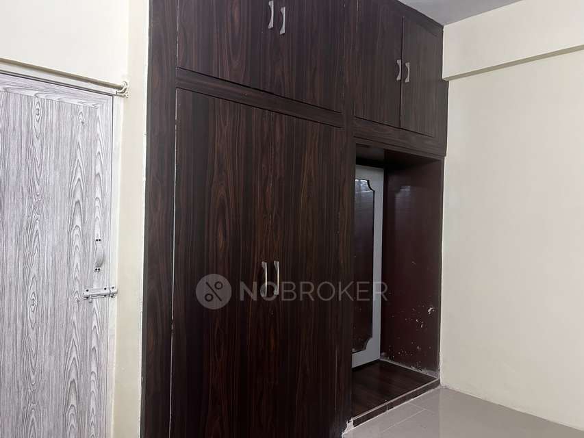 PG for Girls in Kilpauk