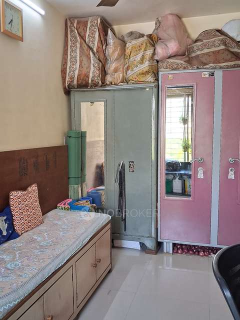 1 BHK Flat In Hree Akkalkot Niwas For Sale  In Kandivali West