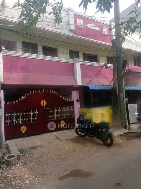 PG for Boys in Selaiyur