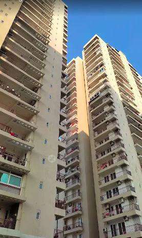 2 BHK Flat In Rani Aakriti Shantiniketan For Sale  In Sector 143