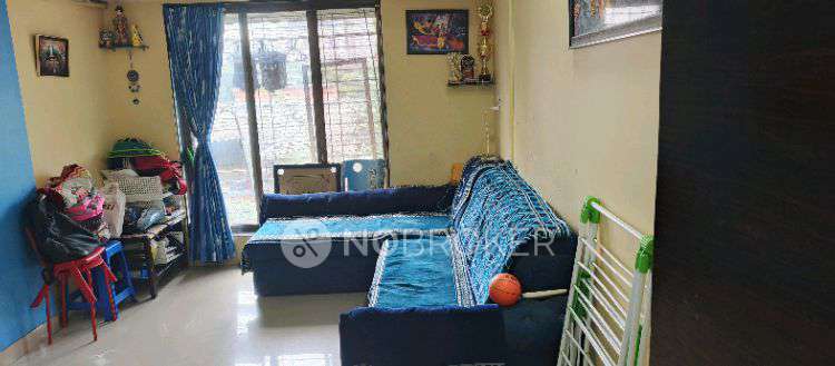 1 BHK Flat In Kuber Chs For Sale  In Thane East