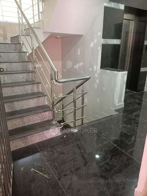 2 BHK Flat In Subha Graha For Sale  In Virugambakkam