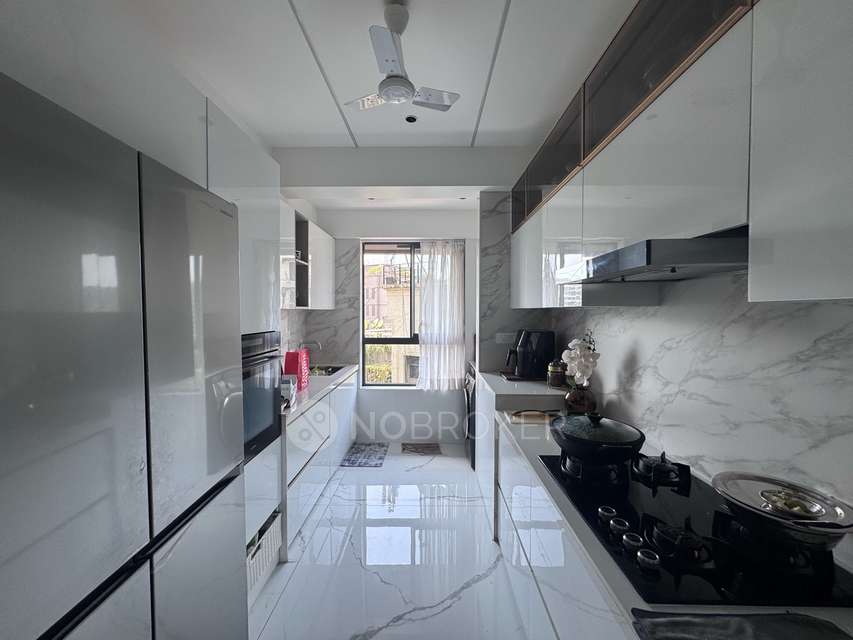 2 BHK Flat In Range View For Sale  In Santacruz East