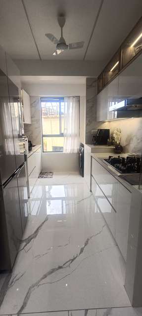 2 BHK Flat In Range View For Sale  In Santacruz East