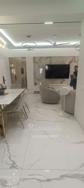 2 BHK Flat In Range View For Sale  In Santacruz East