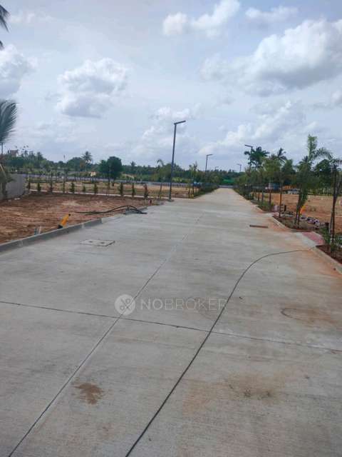 Plot For Sale  In Oraiyan Mannath In Kengeri