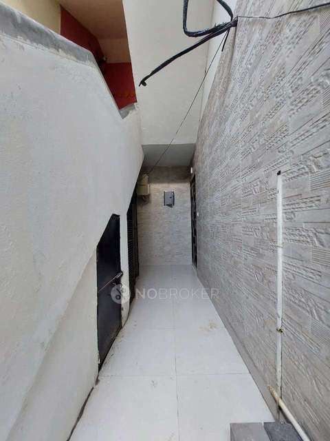 3 BHK Flat In 54, Taj Apartment, Rohini Sector 15 For Sale  In Taj Apartments