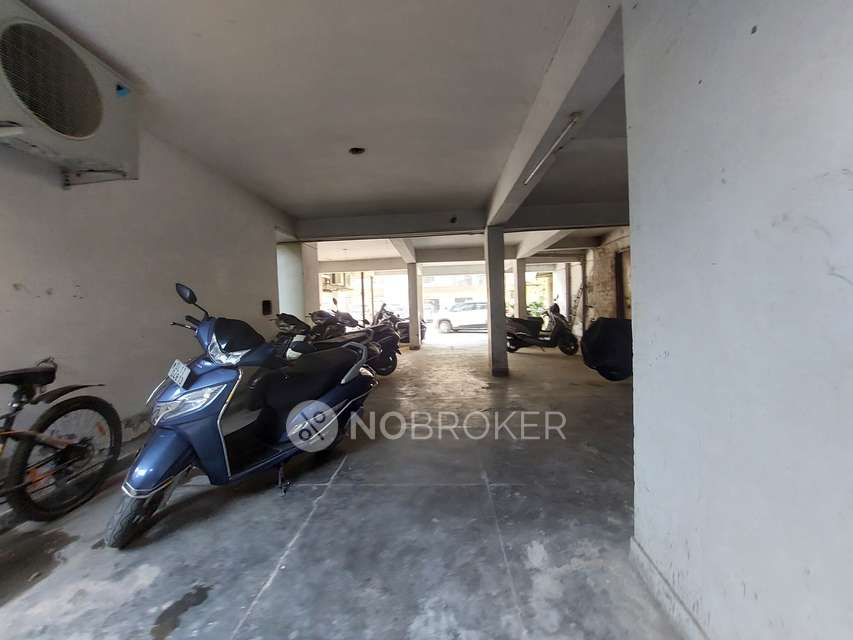 3 BHK Flat In 54, Taj Apartment, Rohini Sector 15 For Sale  In Taj Apartments