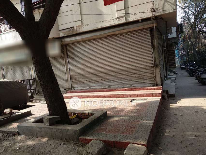 Shop in Sector 91, Delhi for sale