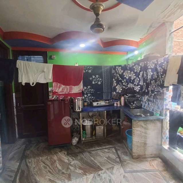 2 BHK Flat In Rwa Noor E Elahi Colony For Sale  In Shahdara