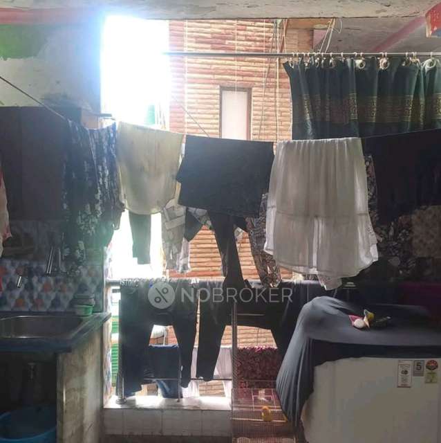 2 BHK Flat In Rwa Noor E Elahi Colony For Sale  In Shahdara