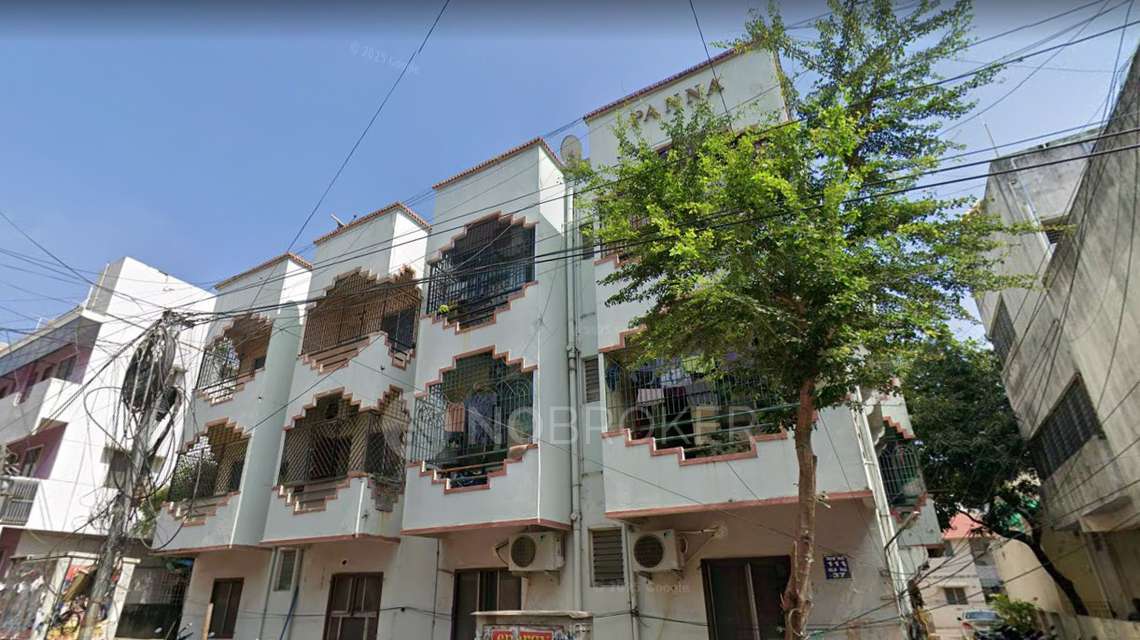 2 BHK Flat In Panna Mahal For Sale  In Vadapalani
