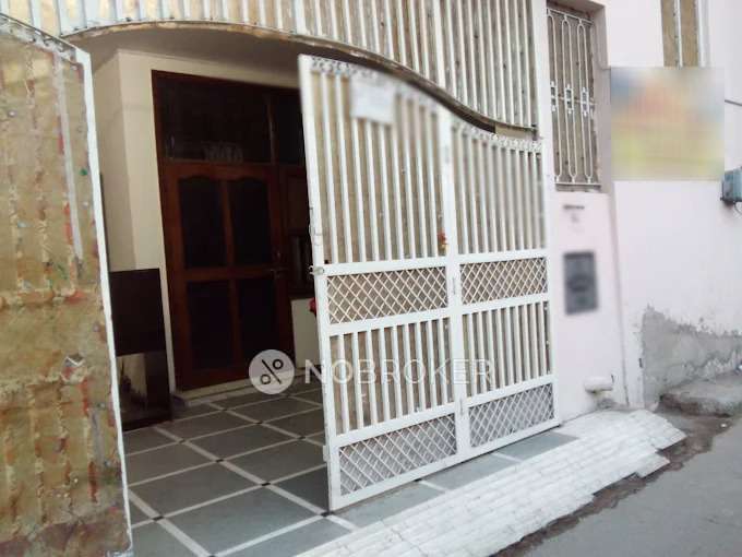 PG for Anyone in  Manohar Nagar, 