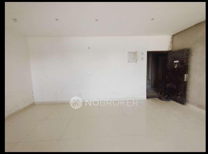 2 BHK Flat In Adarsh Palm Retreat Mayberry, Bellandur For Sale  In Bellandur