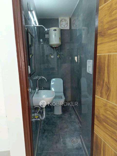 1 BHK Flat For Sale  In Old Rajinder Nagar