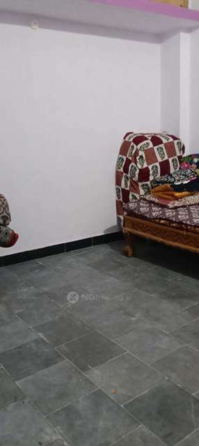 2 BHK Flat for Rent  In Moghalpura