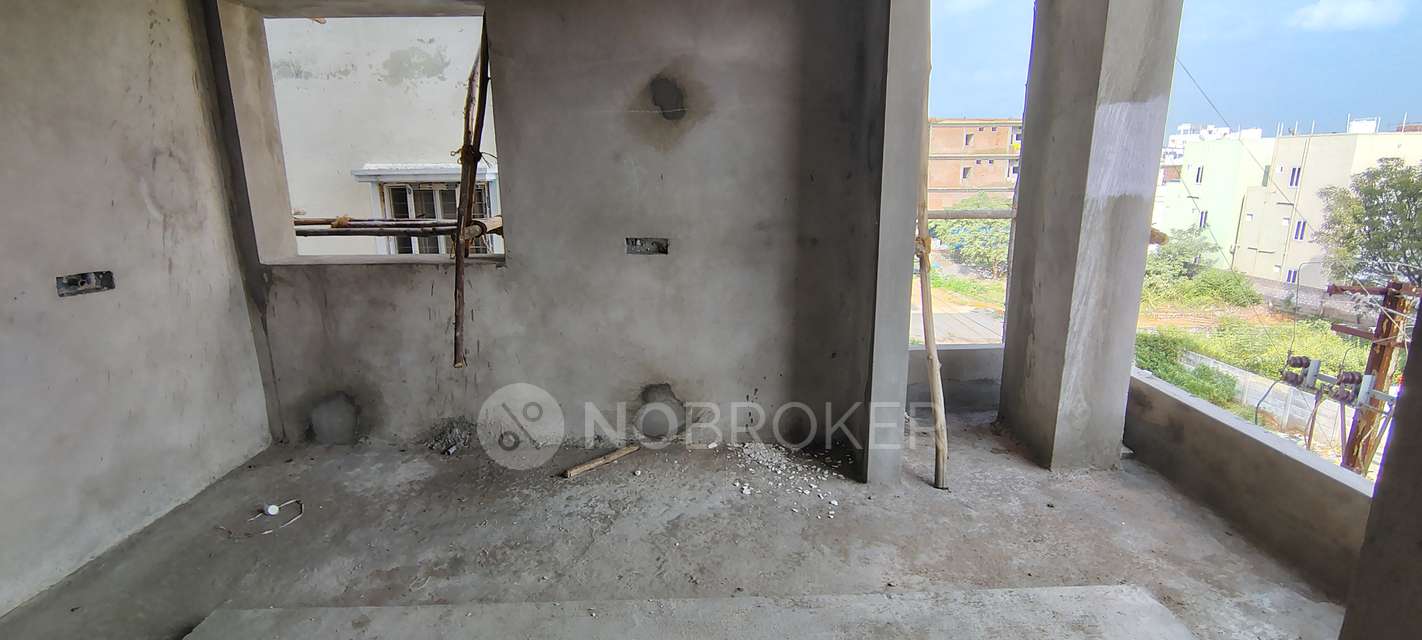 2 BHK Flat In Elite Residency For Sale  In Bolarum