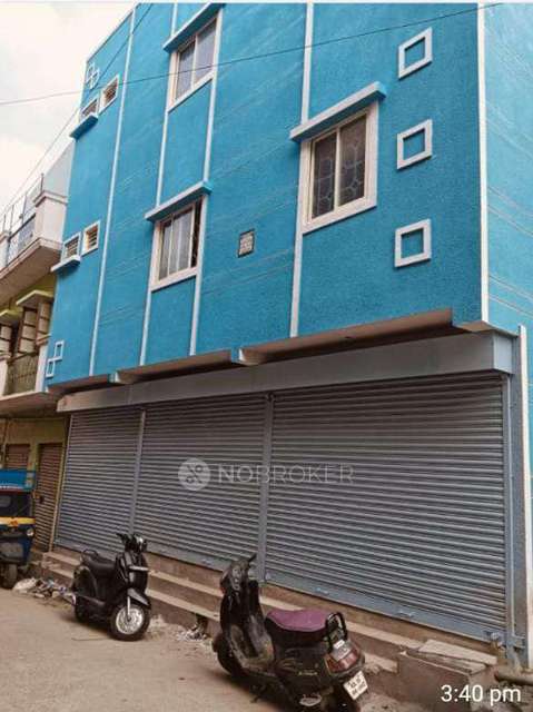 Shop in Makkah Masjid, Bangalore for Rent 