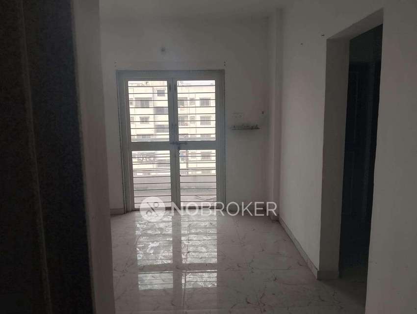 1 BHK Flat In Urvashi Urvashi Building For Sale  In Mokarwadi