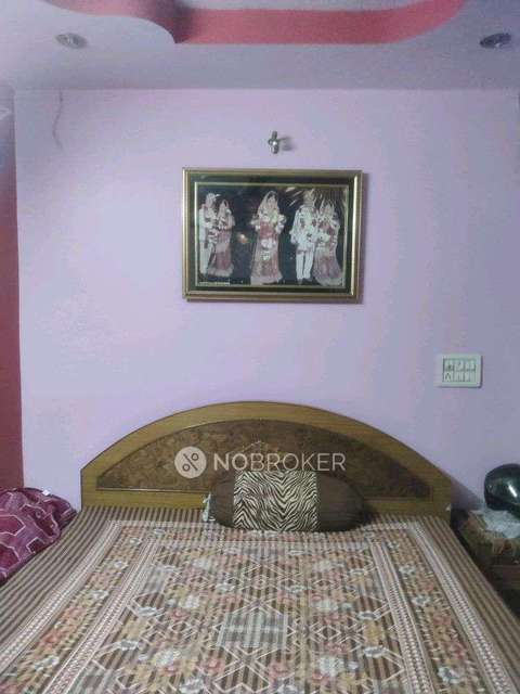 4 BHK Flat In Standlone Building For Sale  In Shahdara