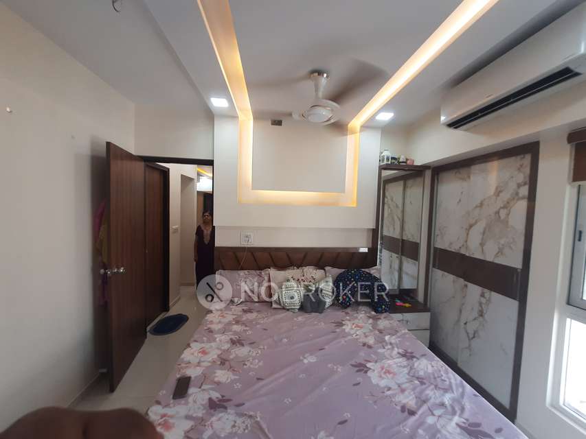 2 BHK Flat In Lodha Amara For Sale  In Thane