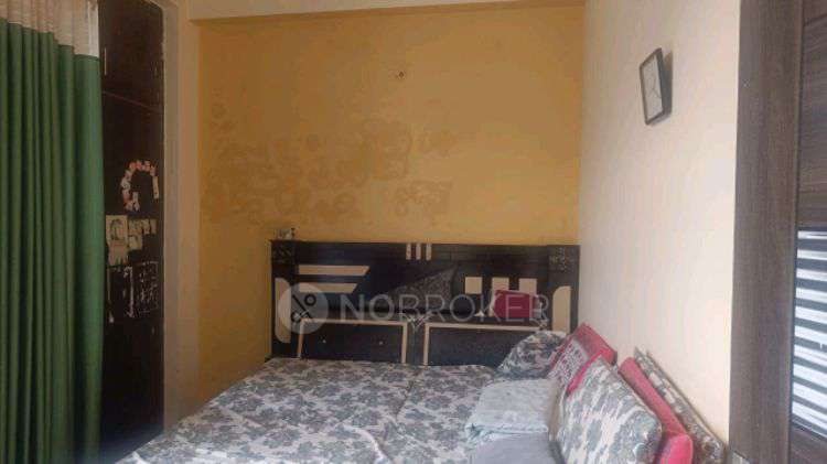 2 BHK Flat In Rwa Flat For Sale  In Vasundhara