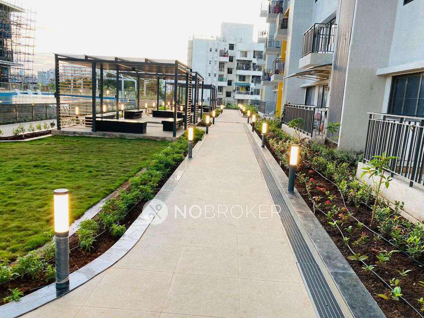 2 BHK Flat In Golden Atk Tower For Sale  In Hadapsar