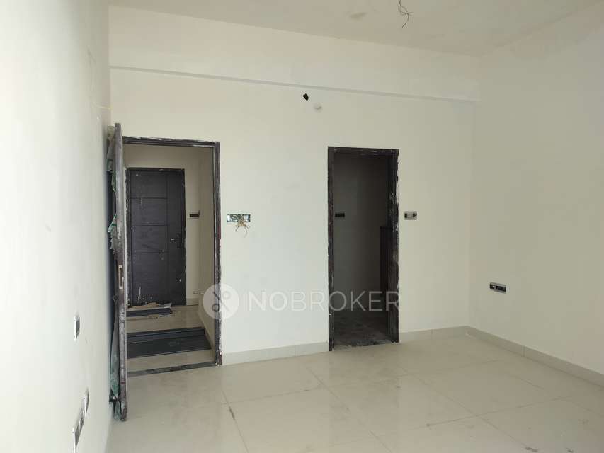 3 BHK Flat In Candeur Crescent For Sale  In Lingampally