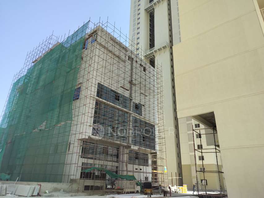 3 BHK Flat In Candeur Crescent For Sale  In Lingampally