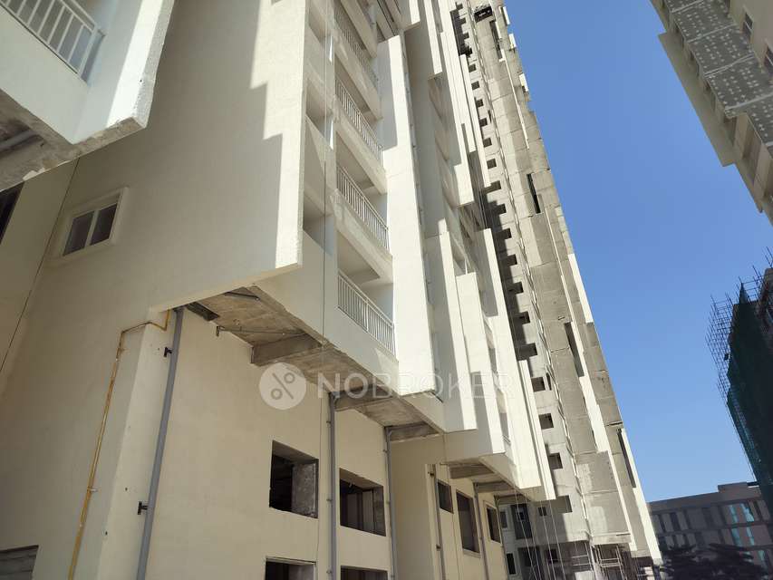 3 BHK Flat In Candeur Crescent For Sale  In Lingampally