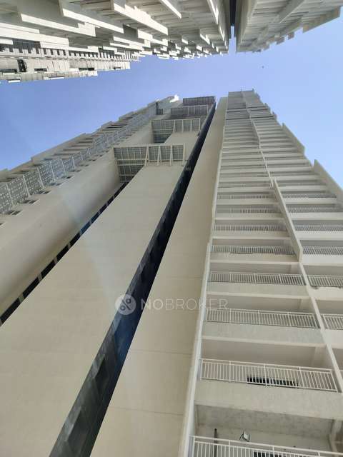 3 BHK Flat In Candeur Crescent For Sale  In Lingampally