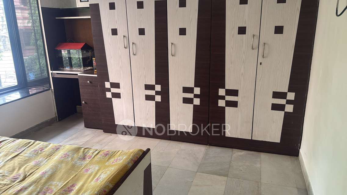 1 BHK Flat In Windsor Co-operative Housing Society For Sale  In Dahisar East