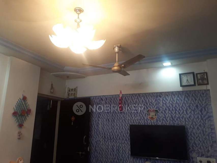 1 BHK Flat In Windsor Co-operative Housing Society For Sale  In Dahisar East